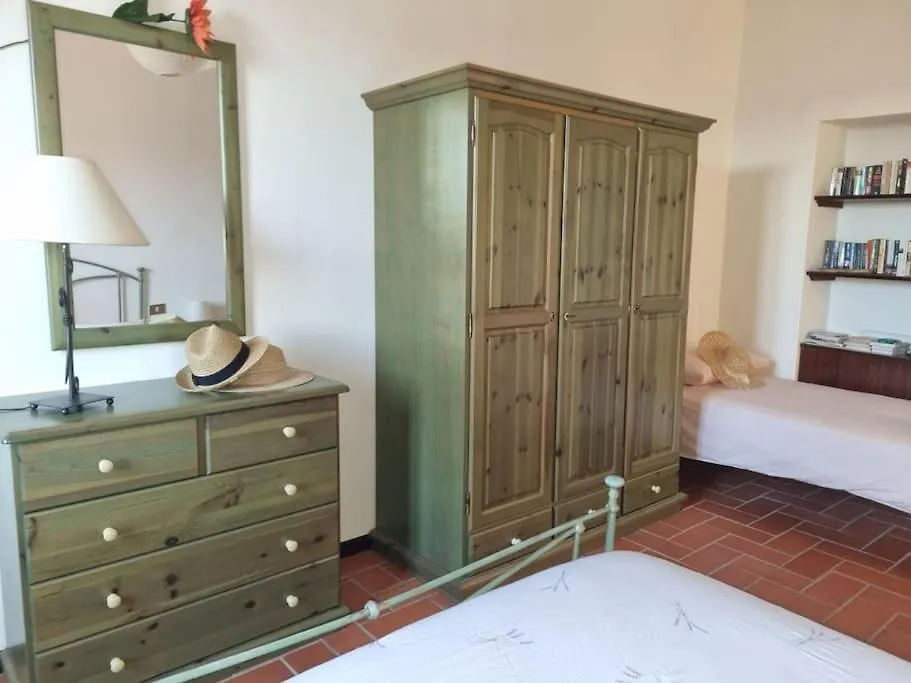 * Apartment In Barga Old Town With Amazing Views Włochy
